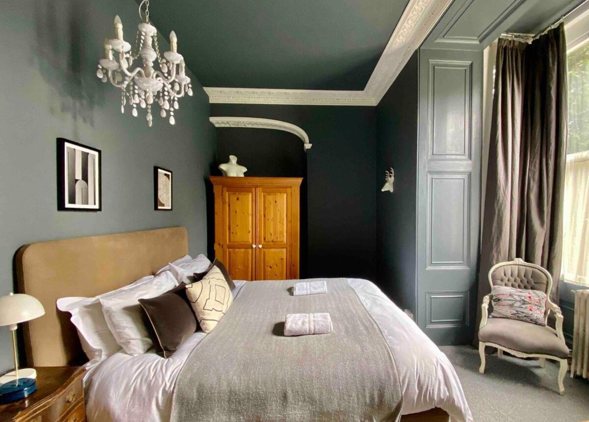 The Georgian Manor Apartment - Central Frome Bagian luar foto